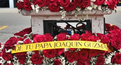 Con cientos de flores, 'El Chapo' Guzmán manda a adornar el cenotafio de su hijo Edgar