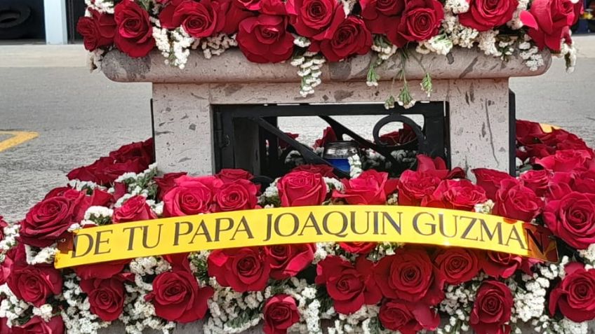 Con cientos de flores, 'El Chapo' Guzmán manda a adornar el cenotafio de su hijo Edgar