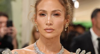 Jennifer Lopez en polémica por supuesta actitud grosera con reportera en la Met Gala