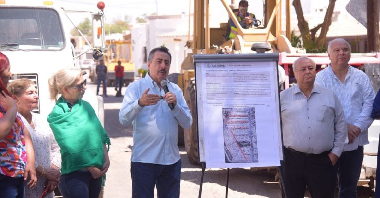 Ayuntamiento de Cajeme da banderazo de arranque de rehabilitación de calles en la colonia Villa California