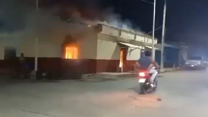 VIDEO: Por inconformidad electoral, sujetos desatan incendios en casas en La Concordia