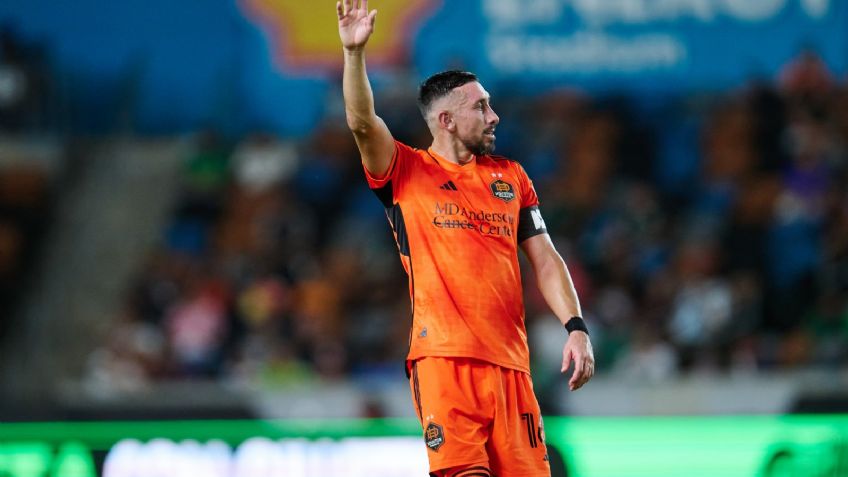 Héctor Herrera a la altura de Lionel Messi; su playera es de las más vendidas de la MLS