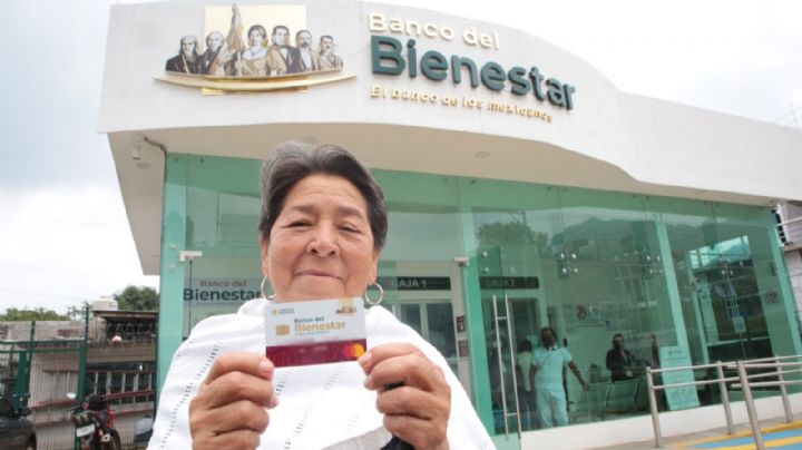 AMLO confirma FECHA del primer pago de la Pensión Bienestar 2024