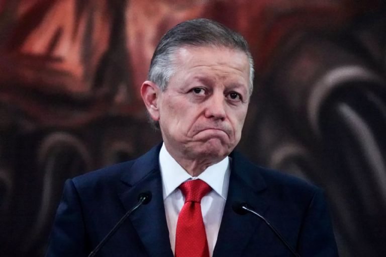 ¿Arturo Zaldívar en el Gabinete de Claudia Sheinbaum? “Estaré Donde le Sea Útil”, Afirma el Exministro