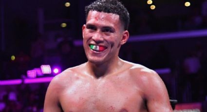 David Benavidez derrota a Oleksandr Gvozdyk y advierte que va por 'Canelo' Álvarez