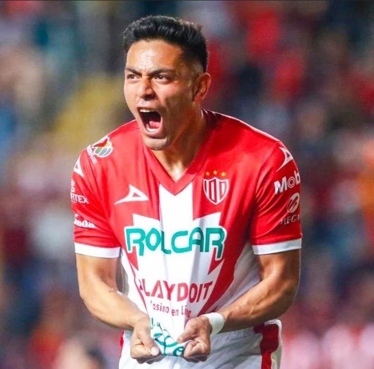 Ricardo Monreal llegaría a Pumas