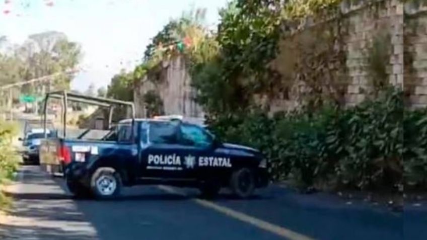 Macabro Hallazgo: Localizan cuerpo encobijado en la México-Cuautla; tenía el tiro de gracia