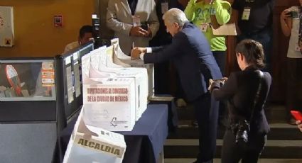 VIDEO: AMLO madruga y acude a su casilla para votar en las Elecciones 2024