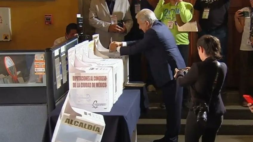 VIDEO: AMLO madruga y acude a su casilla para votar en las Elecciones 2024