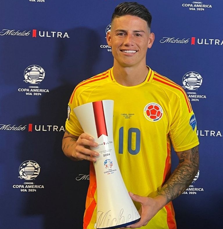 Colombia cumple en su debut contra Paraguay