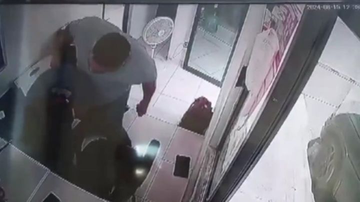 VIDEO: Sujeto descarga puñetazos contra vigilante indefenso; por esto enfureció