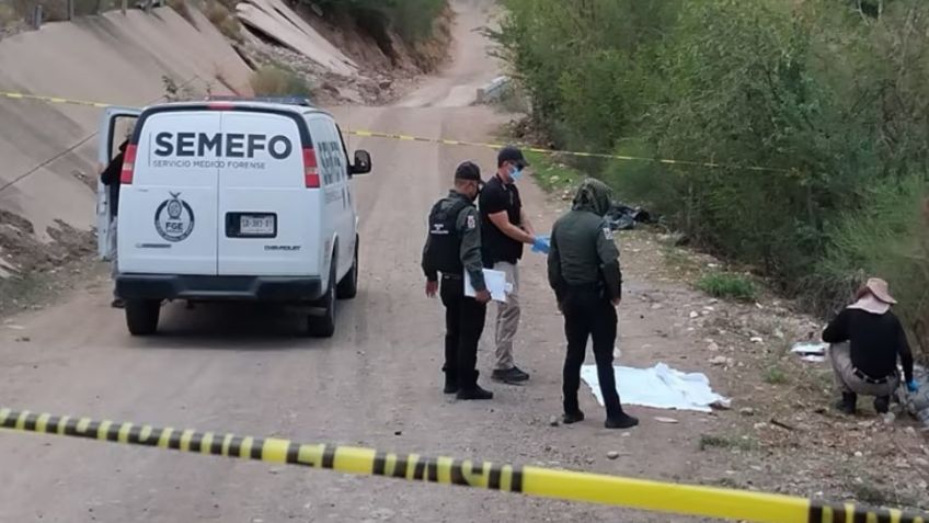 Sicarios abandonan cuerpo encobijado en camino de terracería de Culiacán, en Sinaloa