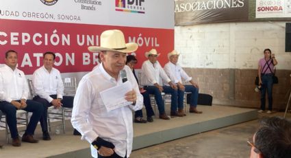 Alfonso Durazo atestigua entrega de camión de volteo para ganaderos del sur de Sonora