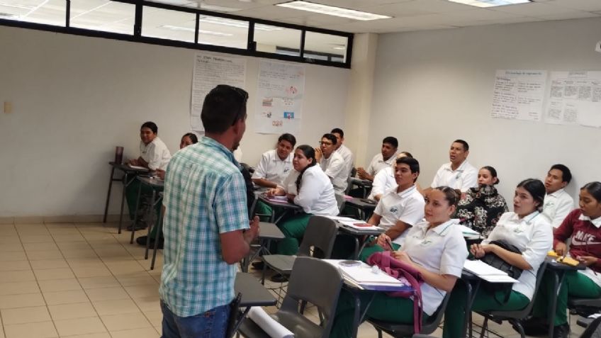 'Jiapsi Yoreme' imparte curso de lengua mayo a universitarios de Etchojoa
