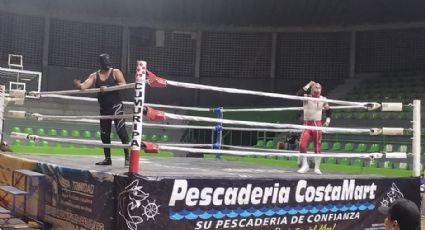 Todo un éxito función de lucha libre en homenaje al gran Javy Cortez en Ciudad Obregón