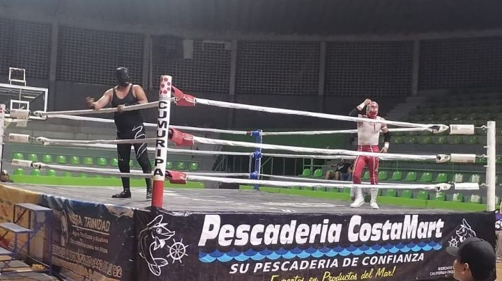 Todo un éxito función de lucha libre en homenaje al gran Javy Cortez en Ciudad Obregón