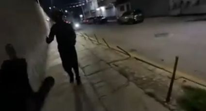 VIDEO: Motociclista capta asalto en Ecatepec; le quitaron hasta la mochila