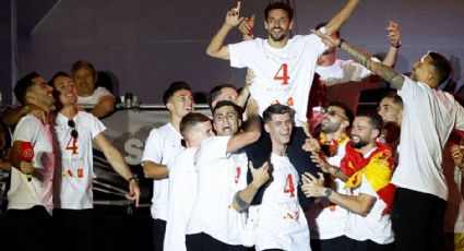 España de fiesta; miles ovacionan a los campeones de la Eurocopa