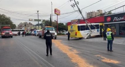 VIDEO: Camión de transporte se estrella contra tienda OXXO en Toluca; 14 lesionados