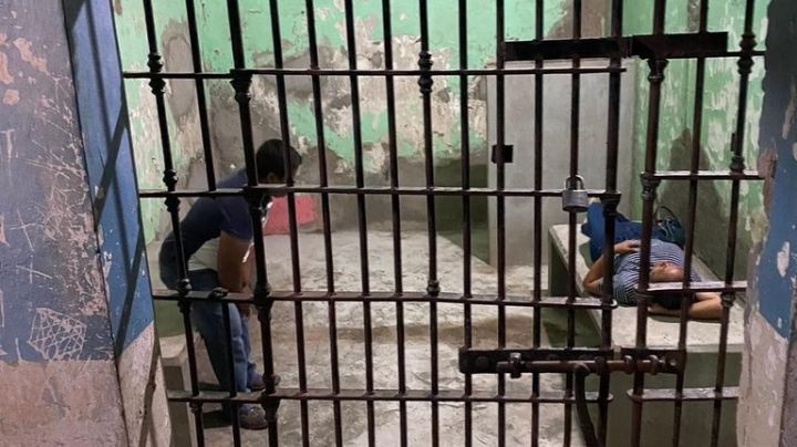 VIDEO: Vecinos en Oaxaca deciden encarcelar a su alcaldesa por robo al erario