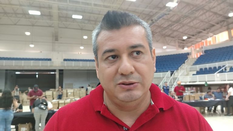 La entrega de uniformes escolares en el municipio de Cajeme para el ciclo 2024-2025 presenta un avance del 60 por ciento