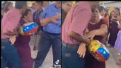 Foto ilustrativa de la nota titulada Graduación de telesecundaria en Tabasco termina como pelea campal; el VIDEO se hizo viral