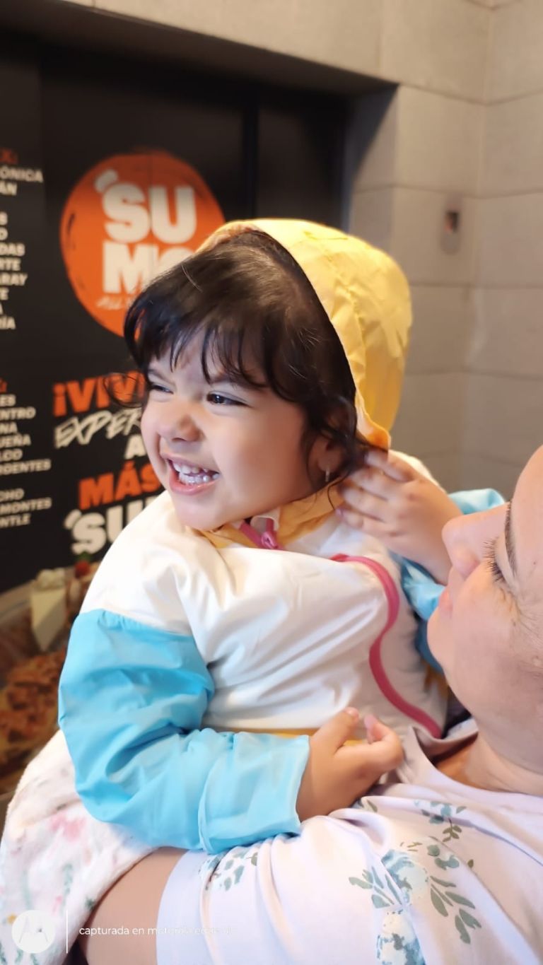 La pequeña Fátima salió bien tras su cirugía de corazón. Foto: Cortesía