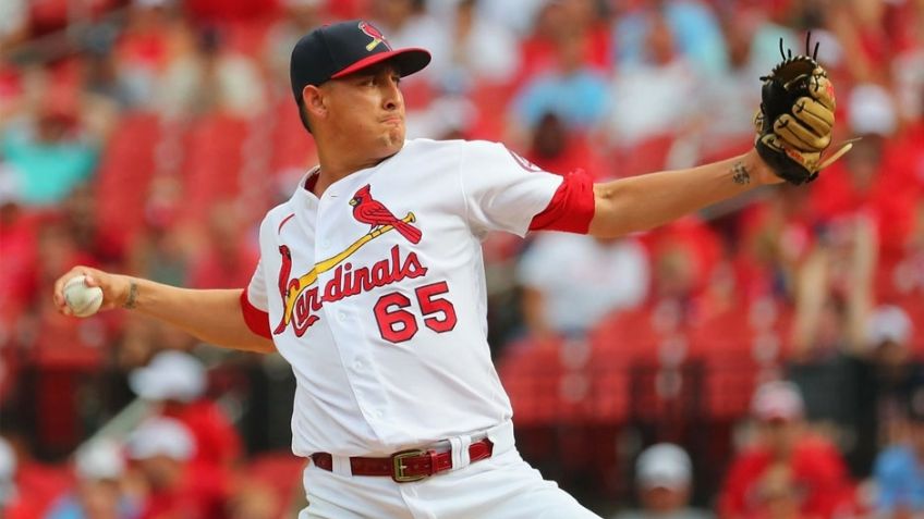 Los Cardenales de San Luis le dan alas al pitcher mexicano Giovanny Gallegos