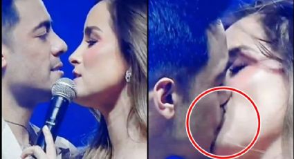 ¿Fue una puesta en escena? Acusan a Carlos Rivera de darle beso falso a Cynthia Rodríguez