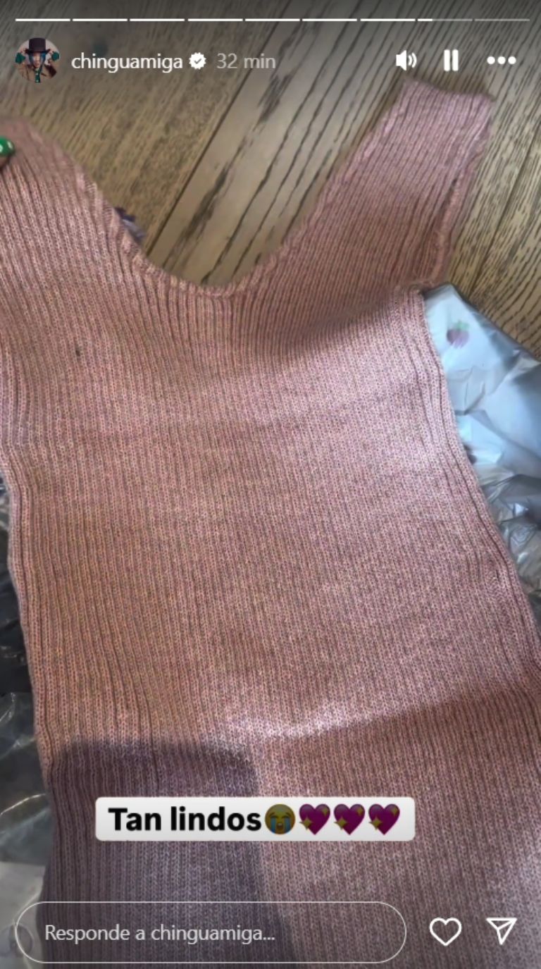 Sus admiradores le obsequiaron dulces, vestidos y muñequitos