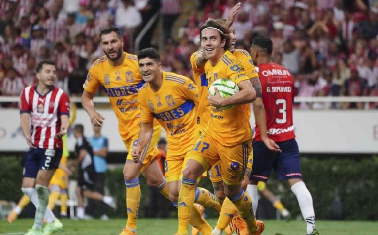 Tigres vs Chivas EN VIVO