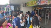 Foto ilustrativa de la nota titulada Ciudad Obregón: Padres de familia realizan compras de última hora ante regreso a clases