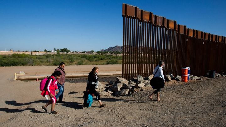 Reportan el rescate de 24 migrantes en una casa de Yuma; arrestan a tres estadounidenses