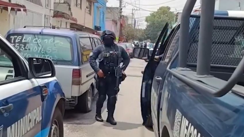 Violencia en Naucalpan: Balean a dos amigos en la 10 de abril, uno murió en el lugar