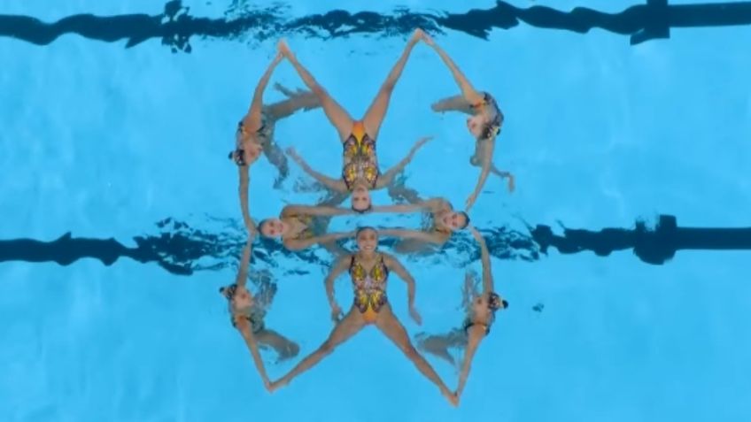 VIDEO: Así nadaron las sirenas mexicanas; presumen trajes de mariposas monarcas