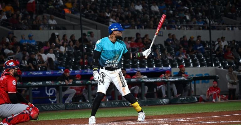 El canalero respondió con su madero