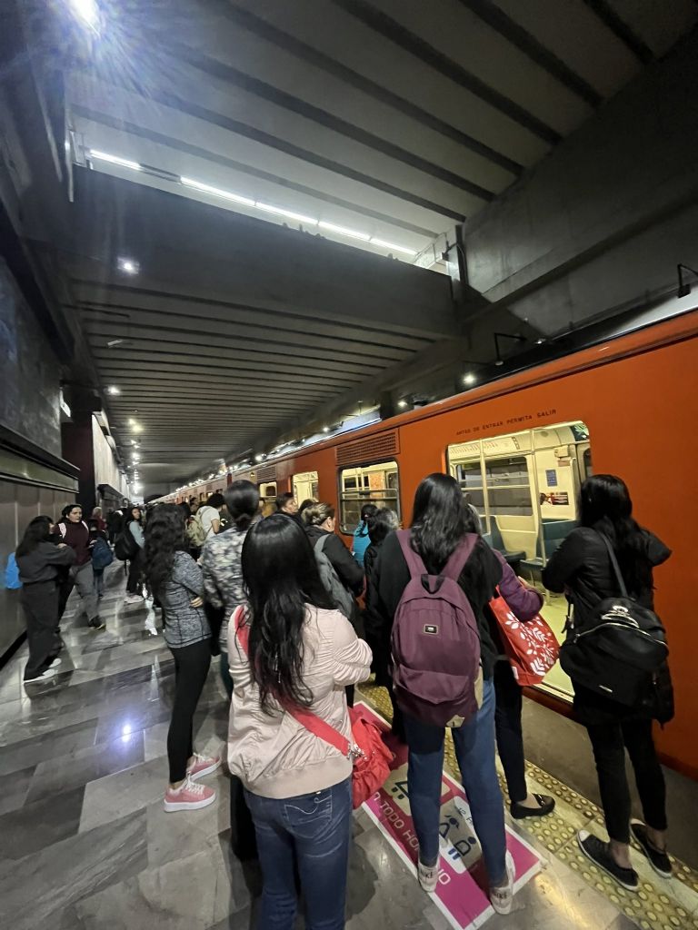 Caos en la Línea 3 del Metro de la CDMX