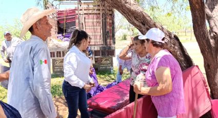 Comunidades damnificadas por las lluvias en Álamos reciben apoyos