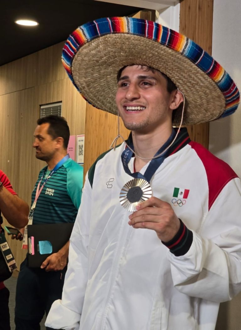 Marco Verde entra a los libros de historia con su medalla