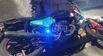 Sicarios ejecutan a motociclista en Tultitlán de un tiro en la cabeza; lo intentaron robar