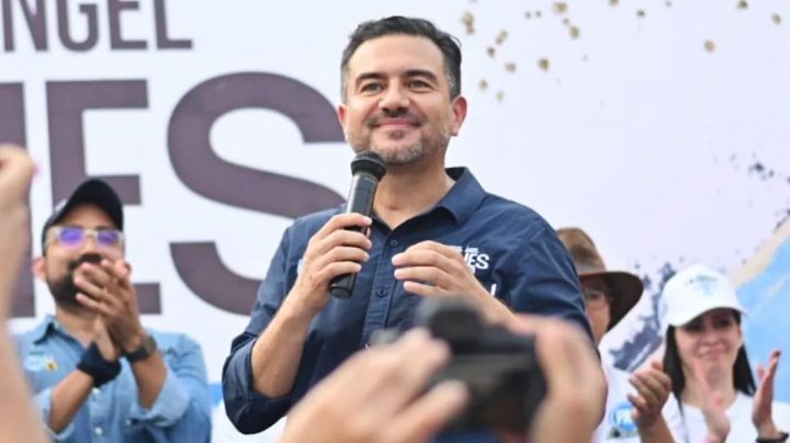 VIDEO: Reaparece Yunes Márquez en sede alterna del Senado y es recibido por morenista