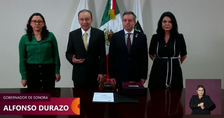 Durazo entrega su informe al Congreso del Estado