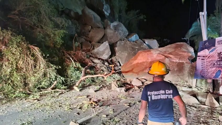Alerta en Edomex: Lluvias provocan deslave de cerro y varias casas quedan sepultadas