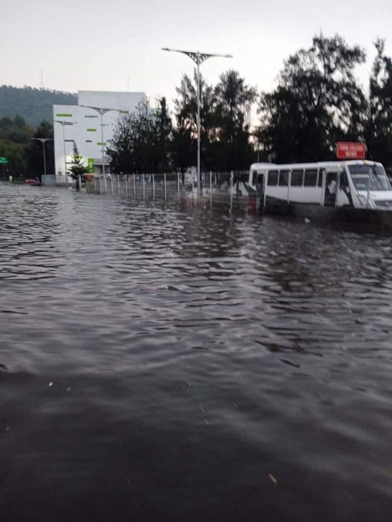Inundación en Indios Verdes VIDEO