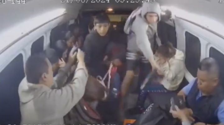 VIDEO: Captan violento robo a mano armada en transporte público de Naucalpan