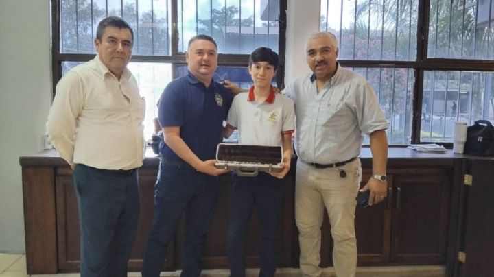 Llega la donación de los primeros instrumentos musicales para la secundaria 29 en Navojoa