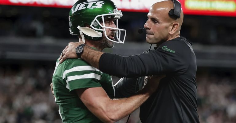 Saleh se quedó con las granas de un abrazo para festejar