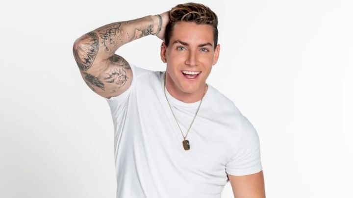 VIDEO: Agustín reacciona al enterarse de que sus amigos lo corrieron de su casa