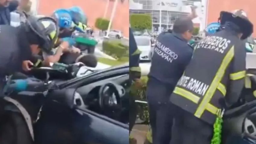 VIDEO: Tras brutal accidente mujer termina prensada contra poste en Atizapán