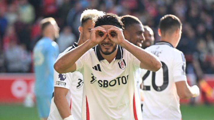 VIDEO: Raúl Jiménez brilla con el Fulham, anota de nuevo y llega a 100 goles en Europa
